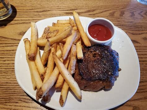 5 mi. . Outback steakhouse wappingers falls reviews